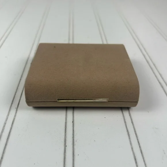 Celine Elegant Gold and Silver Cufflinks and Tie Clip - Picture 5 of 6